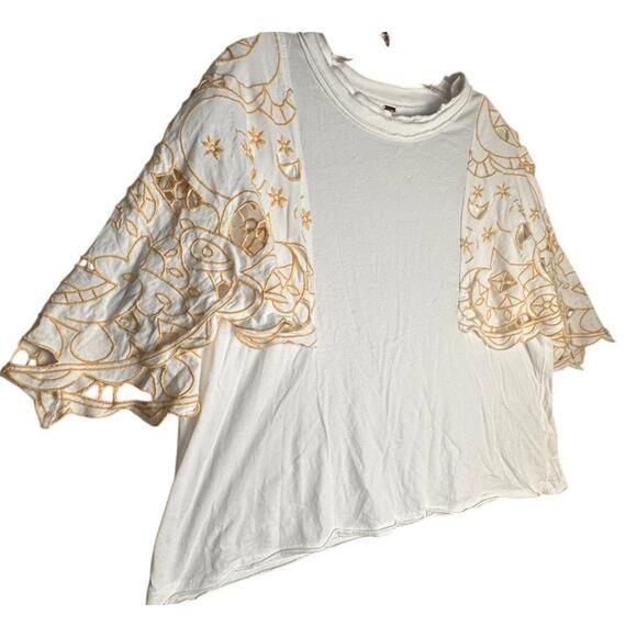 Free People Angel Tee in Ivory Sz L Flared FlutterSleeve Embroidered Blouse Top - Picture 6 of 9
